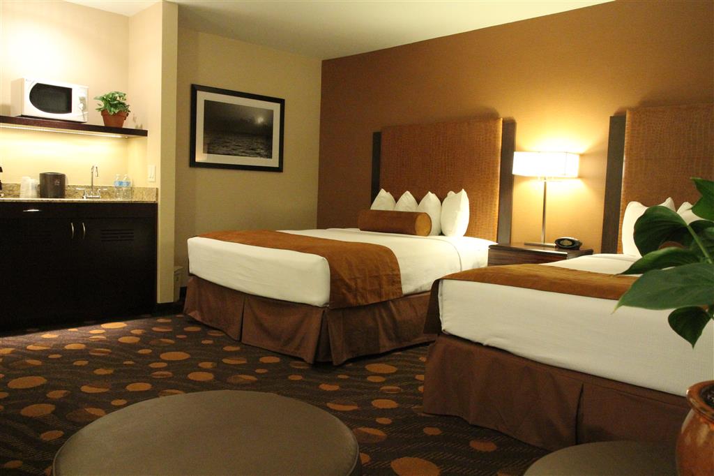 Best Western Plus Suites Hotel Coronado Island - photo 15