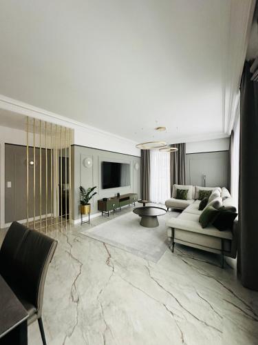 Penthouse Brabank Green Luxury Sauna Fitness & Parking by Grandview — 4-Star Luxury Hotel in Gdansk, Poland