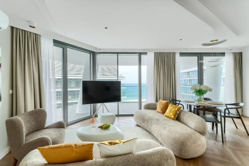 Your Holidays Wave D1081 — 4-Star Luxury Hotel in Miedzyzdroje, Poland