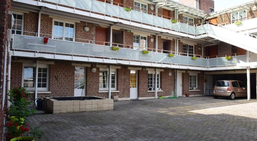 Modern Hotel — Valenciennes