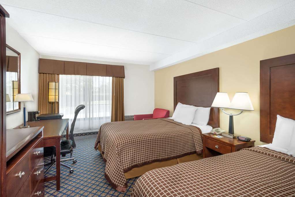 Days Inn by Wyndham Geneva Finger Lakes - photo 6