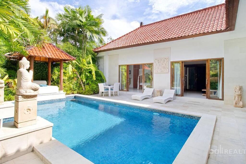 Villa Nemia Seminyak — 4-Star Luxury Hotel in Seminyak, Indonesia