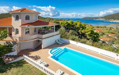 Villa Superior — 4-Star Luxury Hotel in Rab, Croatia
