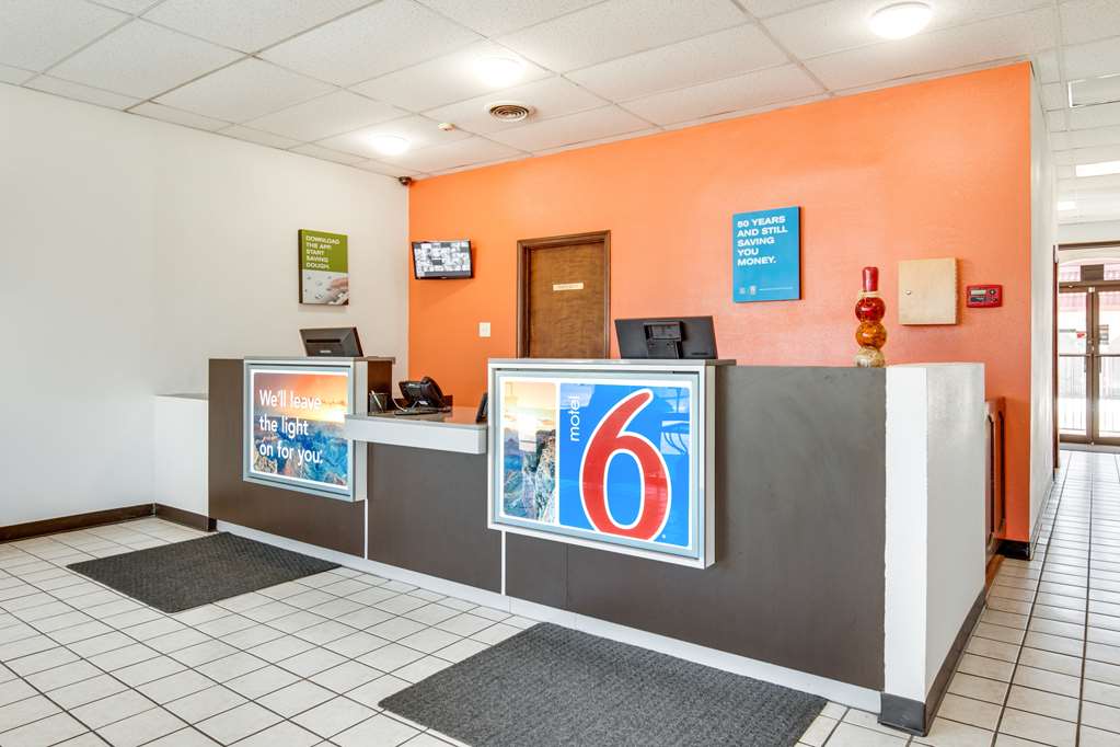 Motel 6 Longview TX North - featured photo