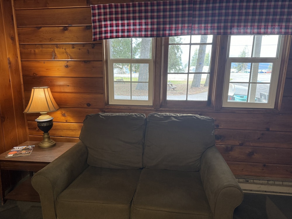 Kootenai Valley Motel - photo 30