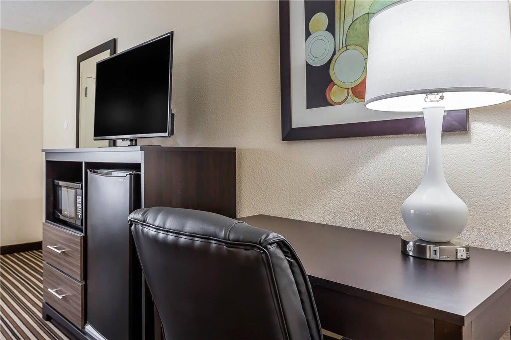 Quality Inn Pinehurst Area - photo 17