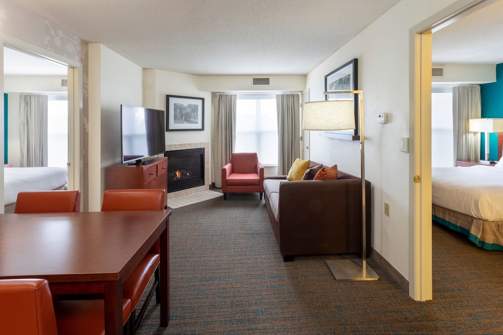Residence Inn by Marriott Minneapolis St. Paul Roseville - photo 19