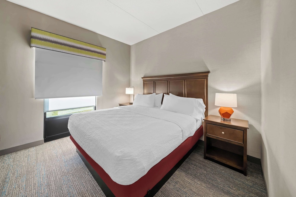 Hampton Inn by Hilton New Bedford Fairhaven - photo 16