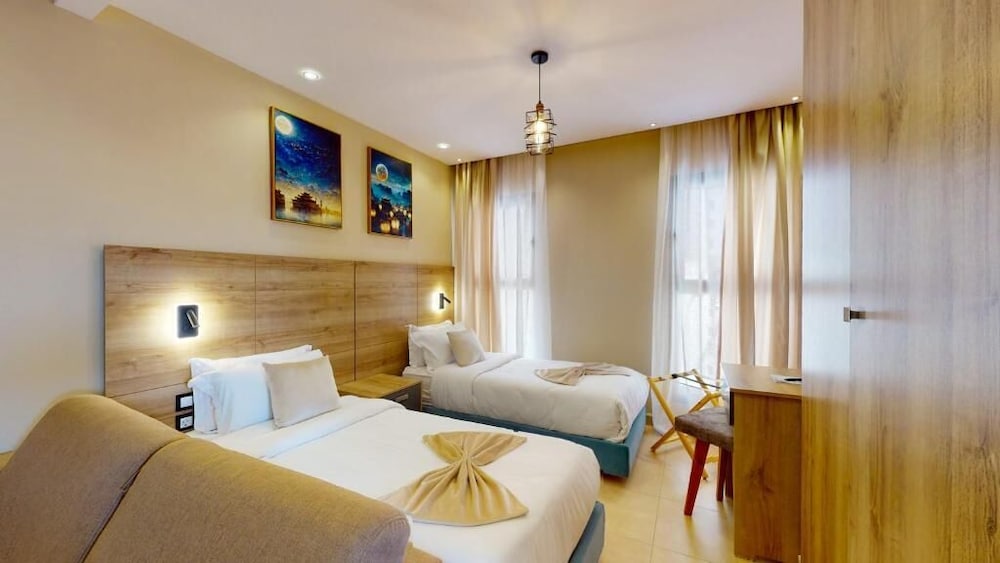 Kingdom Luxury Hotel in Algiers, Algeria