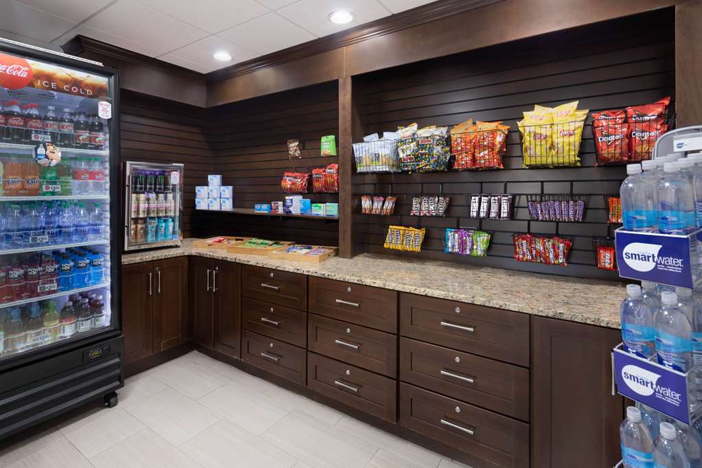 La Quinta Inn & Suites by Wyndham Kennesaw - photo 28