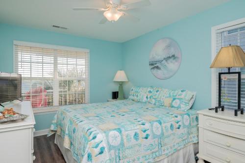 Sherrys Paradise by Oak Island Accommodations - photo 5