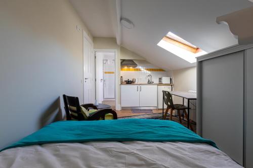 sky accommodations Barcelona Studio — Coimbra — photo 3
