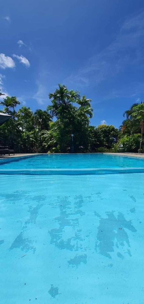 Karl’s Getaway Hotel and Tours in Apia, Samoa