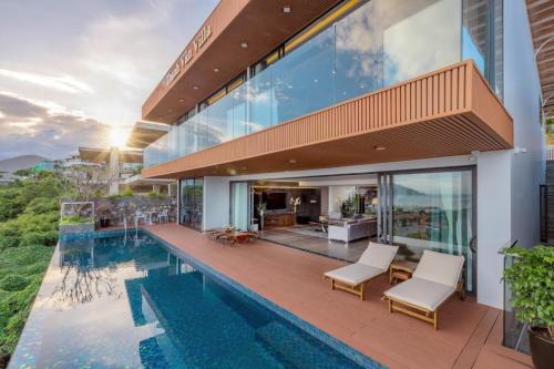 Ocean Front Villa Nha Trang — 5-Star Luxury Hotel in Nha Trang, Vietnam