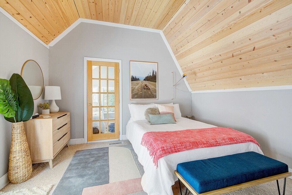 The Fox A Frame An Intimate Mountain Retreat - photo 7