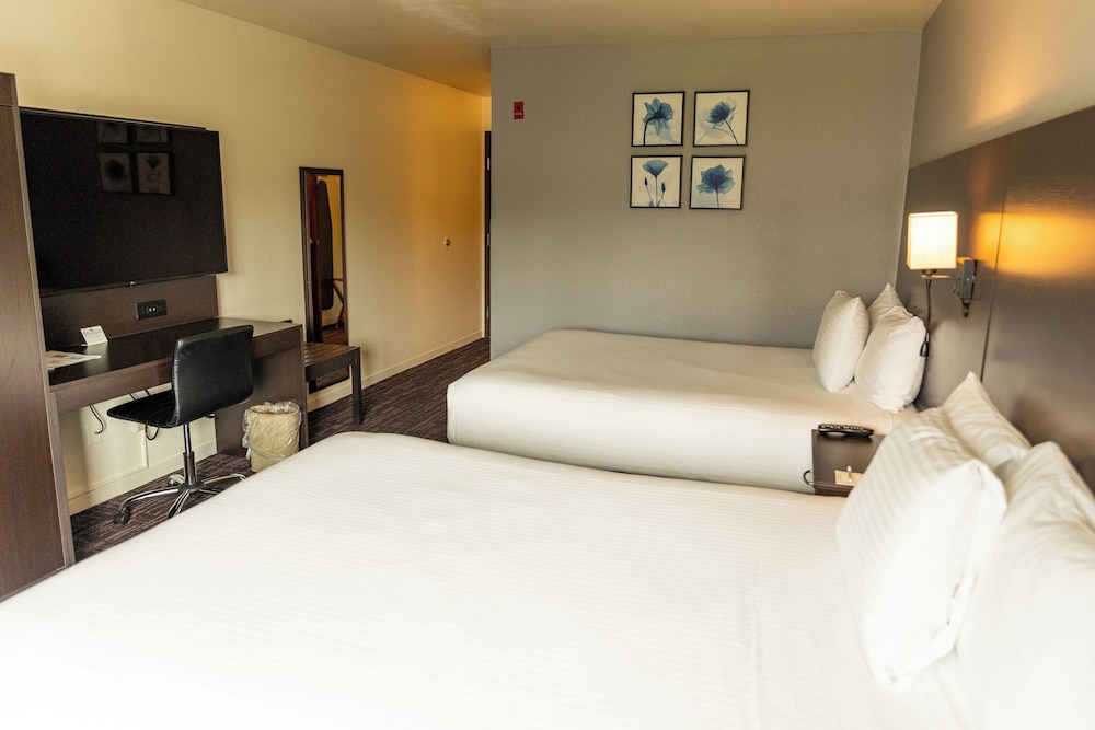Lake Natoma Inn - photo 7