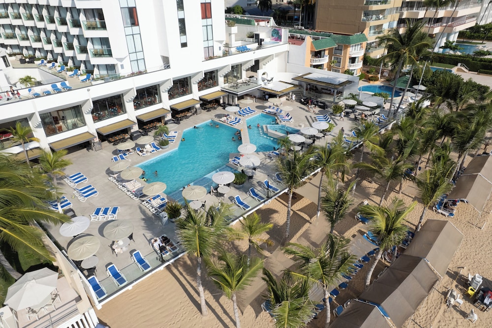 Copacabana Beach Hotel Acapulco — hotel in Acapulco De Juarez