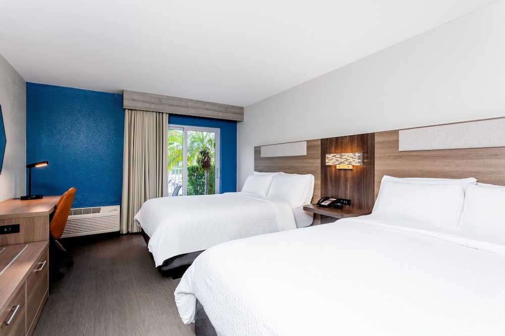 Holiday Inn Express Clearwater East Icot Center by IHG - photo 22
