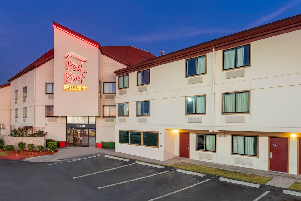 Red Roof Inn Plus El Paso East - photo 32