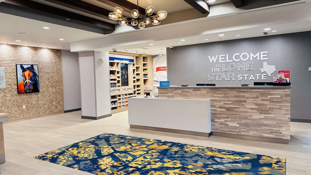 Hampton Inn & Suites Weatherford - photo 9