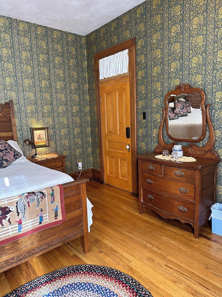 Gable House Bed and Breakfast Inn - photo 25