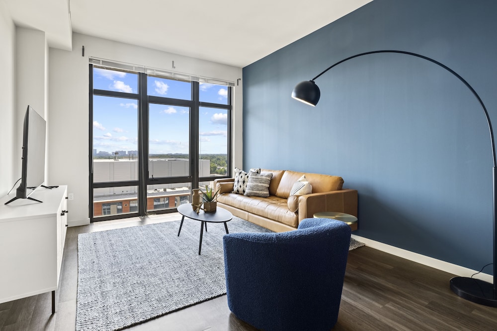 Placemakr Marymount Ballston - photo 85