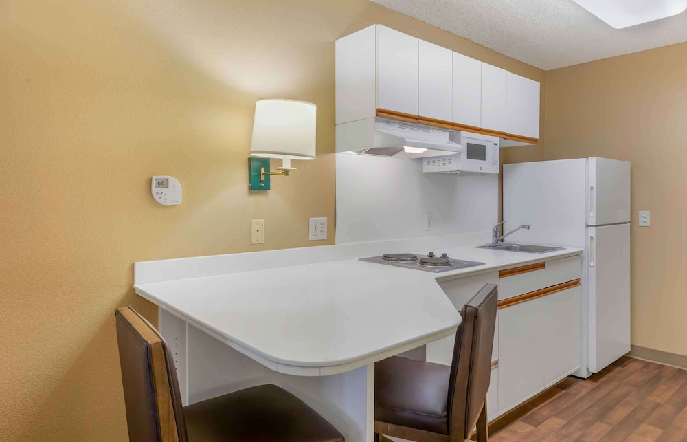 Extended Stay America Detroit Auburn Hills University Dr - photo 21
