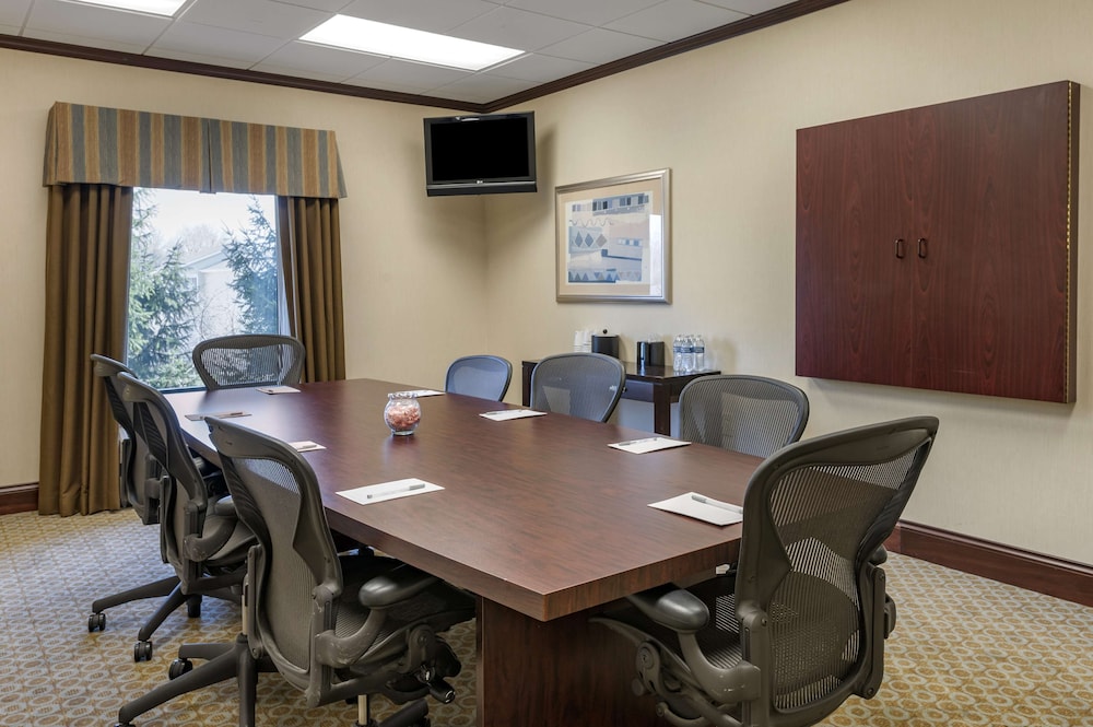 Hampton Inn Greenfield - photo 54