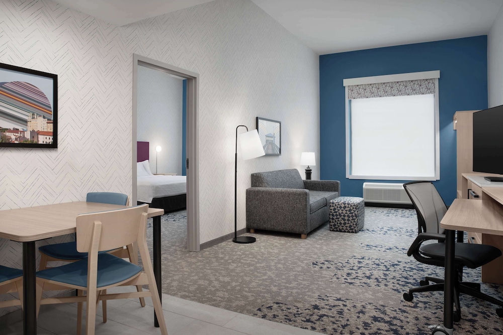 Home2 Suites by Hilton Lakeland North I 4 - photo 22