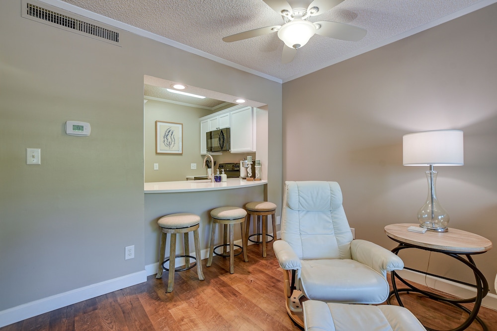 Serene Myrtle Beach Condo w Resort Amenities - photo 19