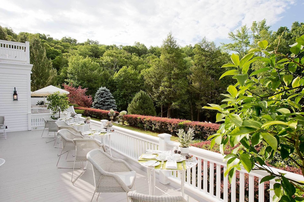 Mayflower Inn & Spa Auberge Collection - photo 74