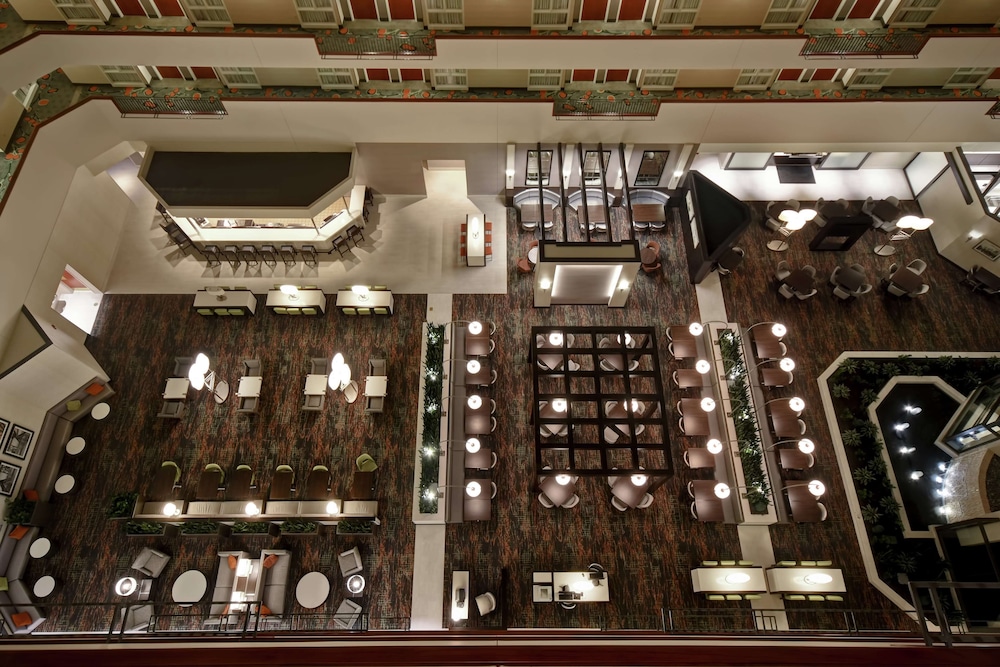 Embassy Suites Little Rock - photo 5