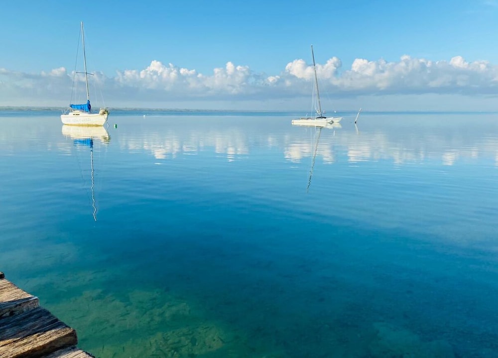 Cayuco Maya — Bacalar — photo 2