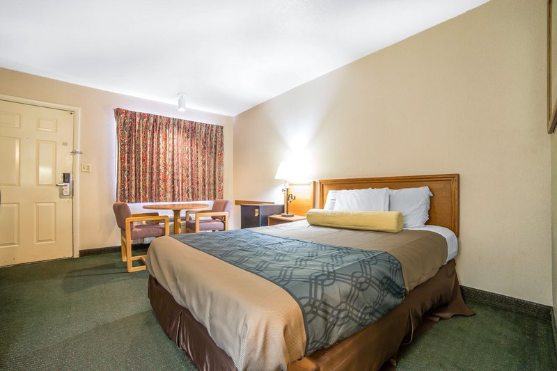 Rodeway Inn Red Hills - photo 3