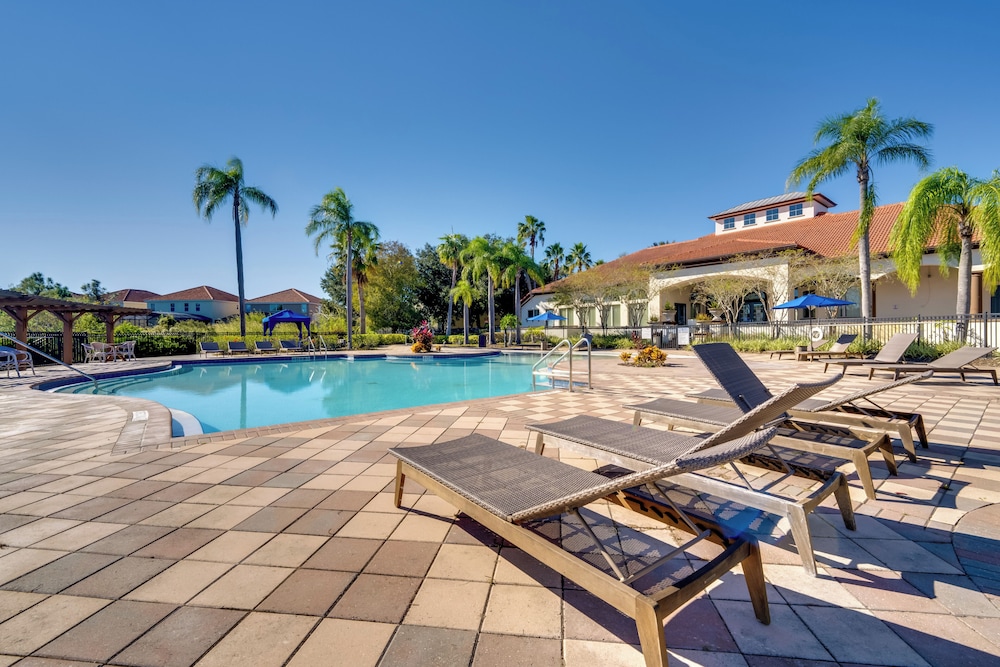 11 Mi to Disney: Pet friendly Aviana Resort Home - photo 8