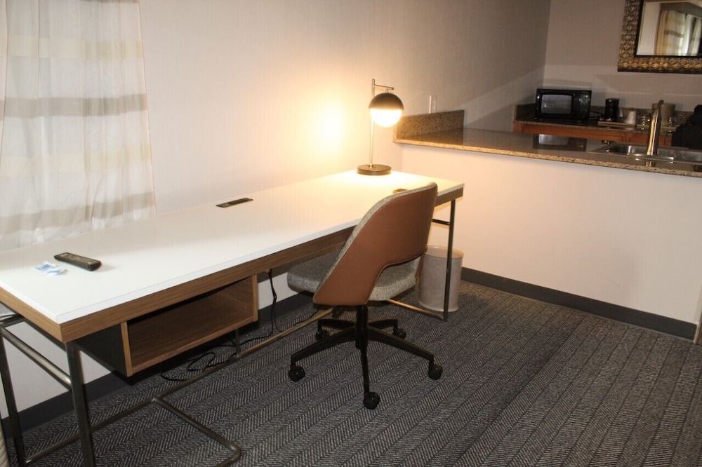 Courtyard by Marriott Santa Fe - photo 3