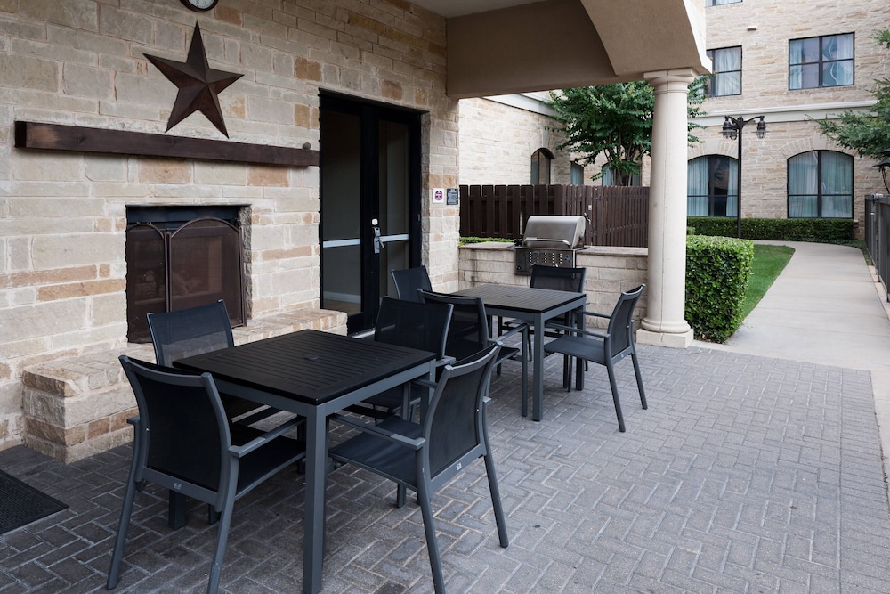Residence Inn by Marriott Fort Worth Cultural District - photo 38