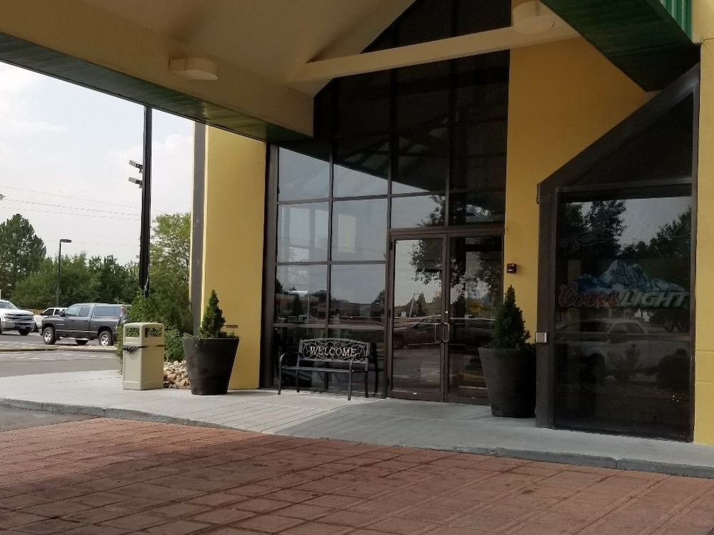 Quality Inn & Suites Fort Collins East - photo 36