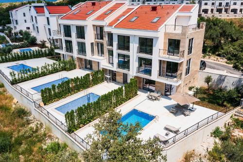 Poljana Olive Homes — 4-Star Luxury Hotel in Podgorica, Montenegro