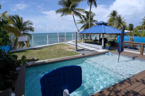 Villa Vacacional frente al mar en Puerto Rico — 4-Star Luxury Hotel in Rio Grande, Puerto Rico