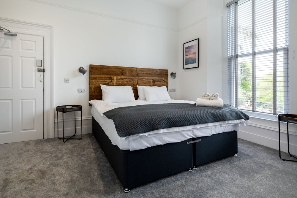 Park View - carbon neutral hotel in Falmouth