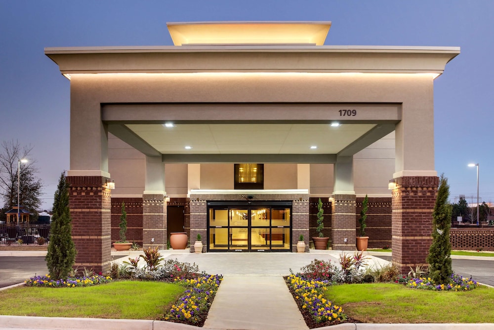 Hampton Inn & Suites Cordele - photo 50