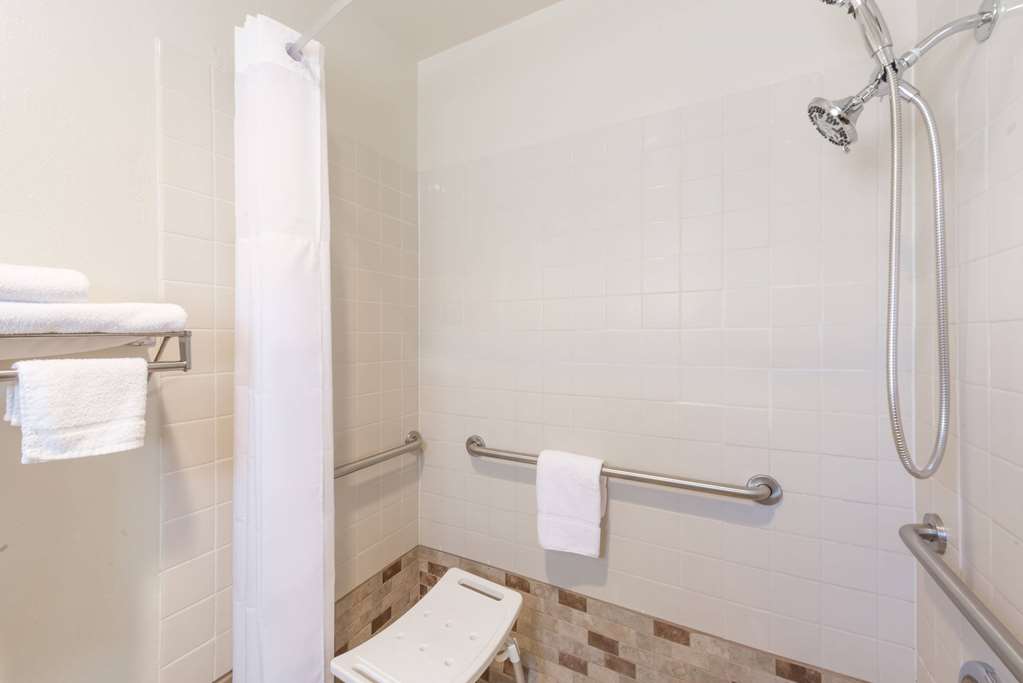 Days Inn by Wyndham Socorro - photo 6