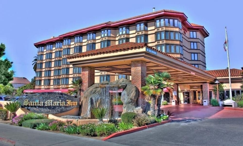 Historic Santa Maria Inn - photo 2