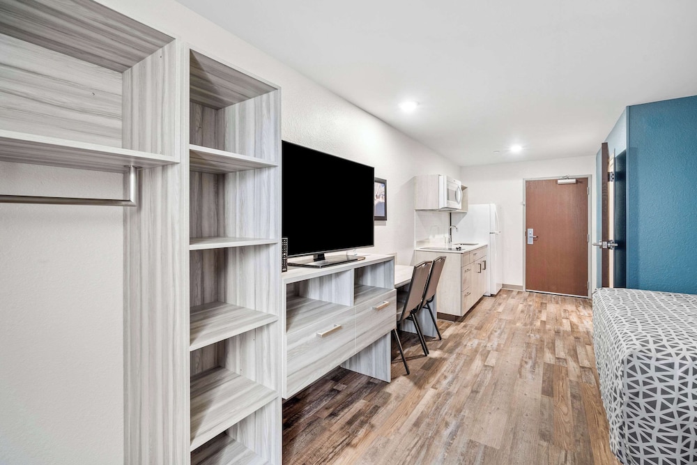 Woodspring Suites Fort Myers Cape Coral - featured photo