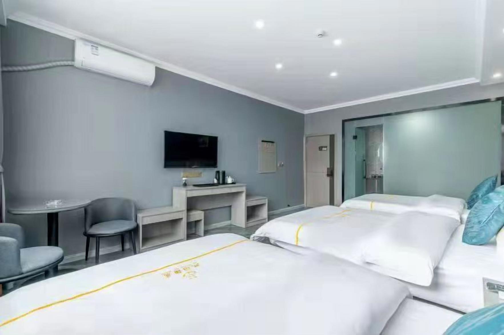 Panda House Hotel - last minute hotel in Chengdu