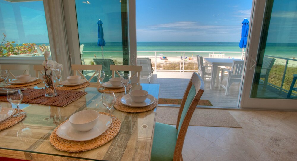 The Blue Horizon - photo 14