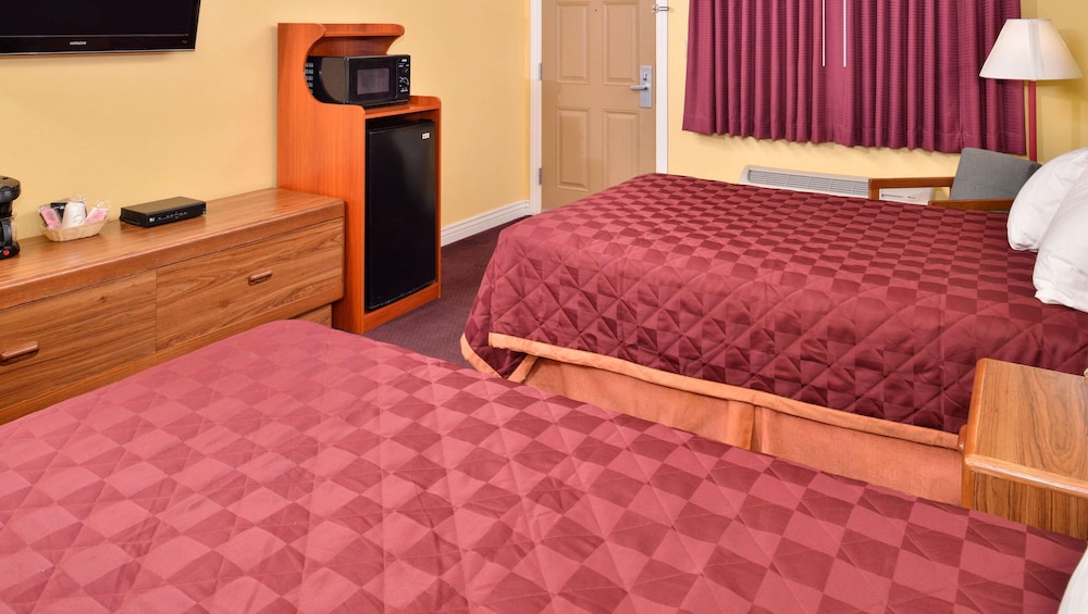Magnuson Hotel Blythe - photo 17