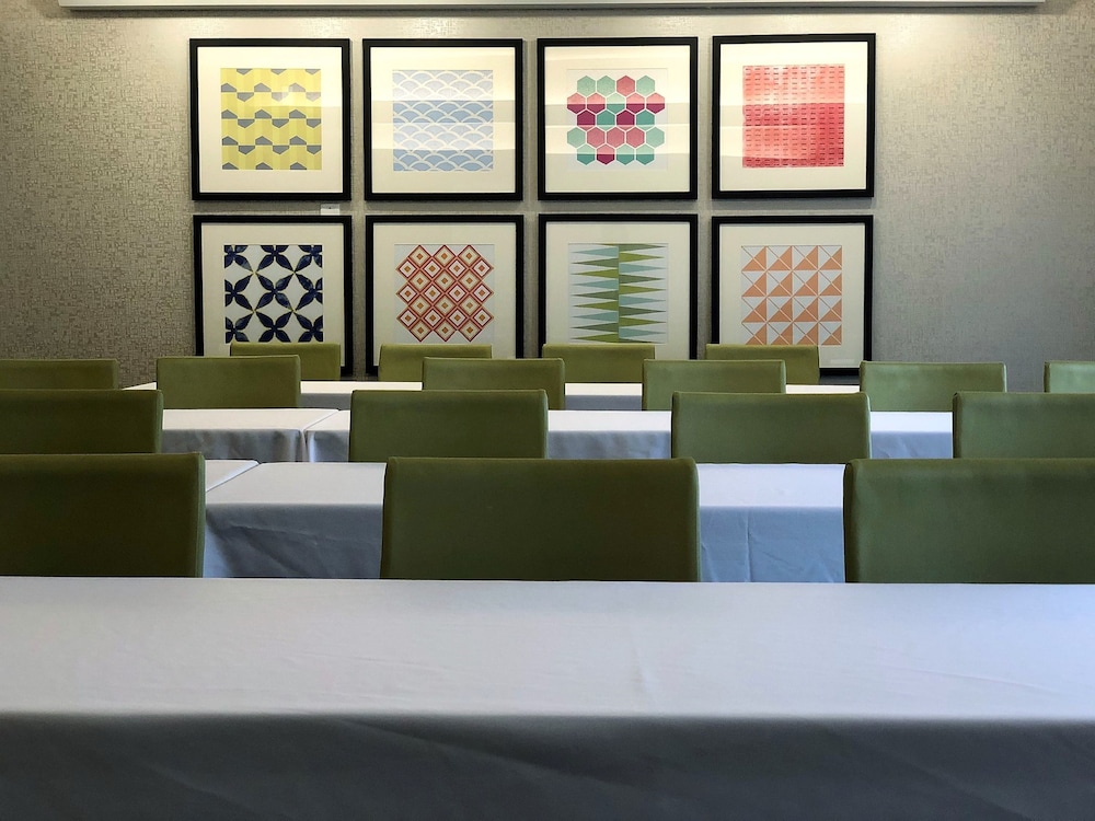 Holiday Inn Express Cape Coral Fort Myers Area by IHG - photo 38