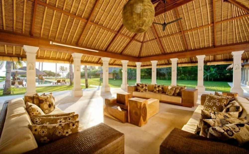 Sepoi Sepoi — 5-Star Luxury Hotel in Tanjung, Indonesia